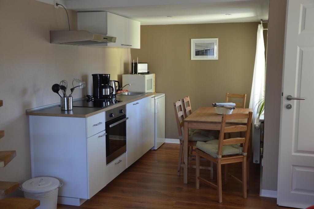 Ferienwohnung Gaensemarkt Борн Стая снимка